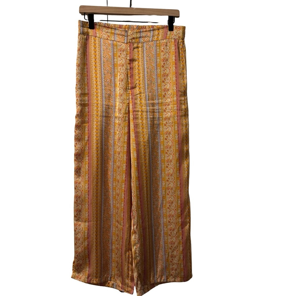 Dress Forum Paisley Silky Pants